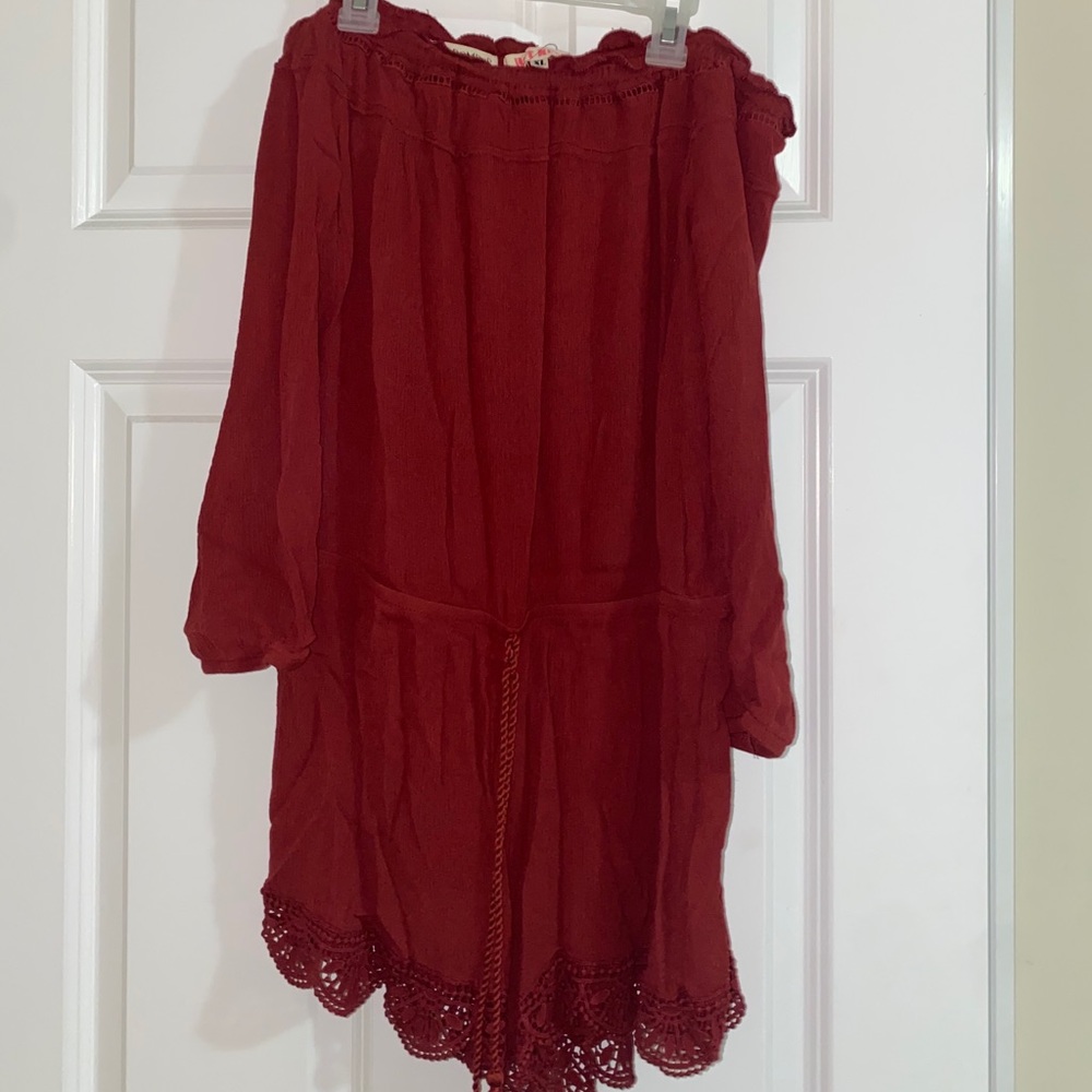 OFF THE SHOULDER ROMPER